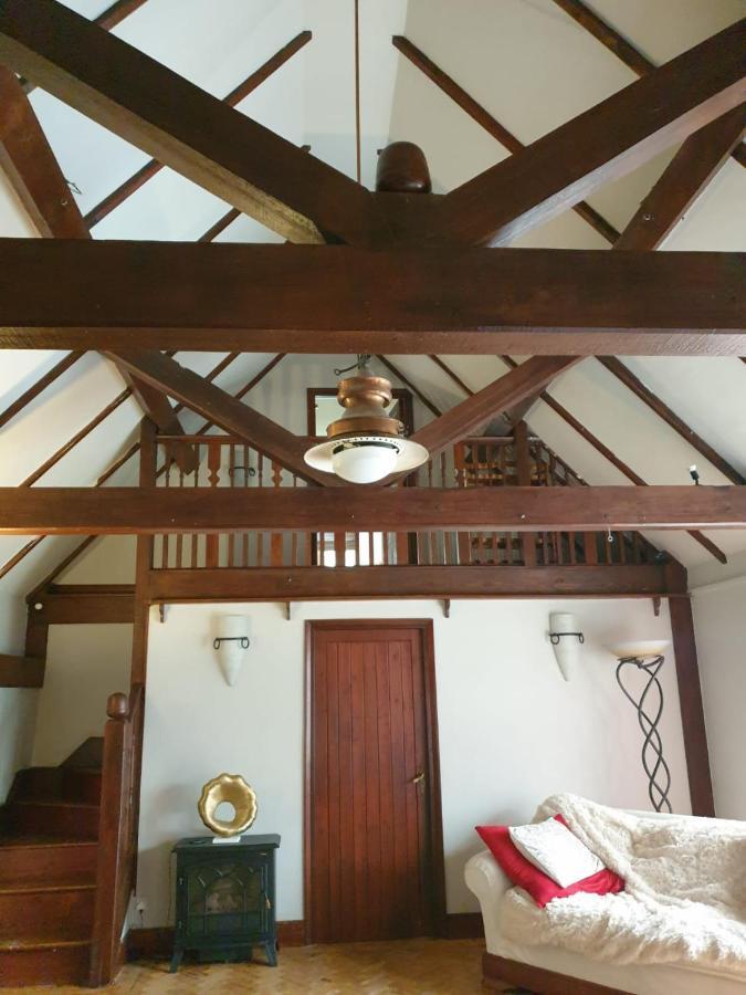 South Lodge House Dormansland Экстерьер фото