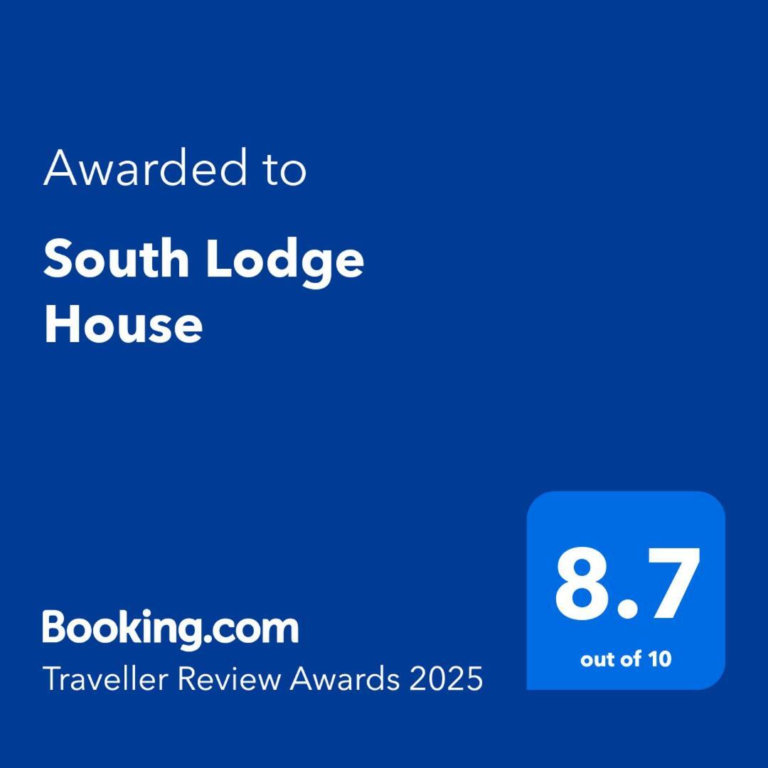 South Lodge House Dormansland Экстерьер фото